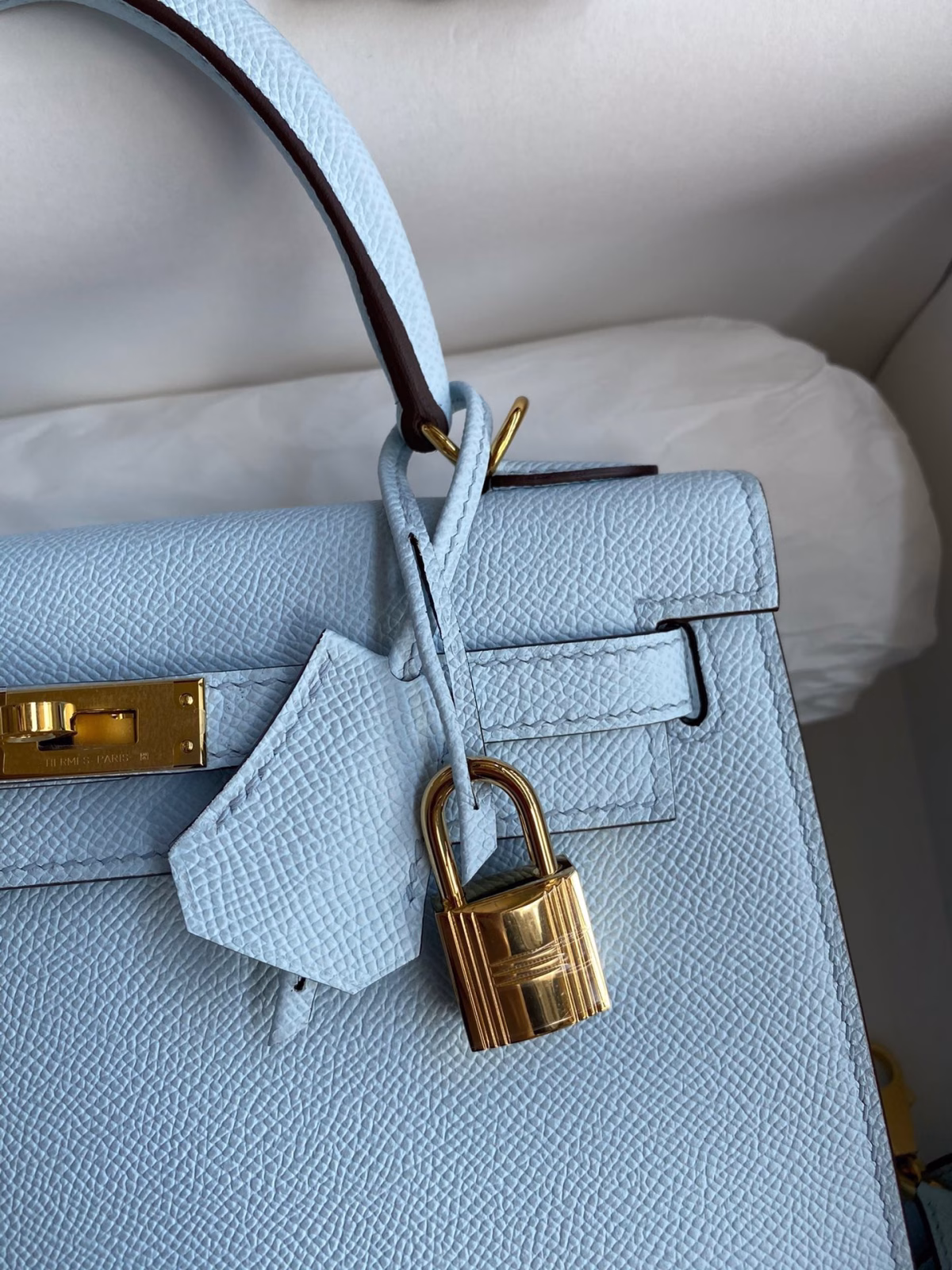 Hermes Kelly Sellier 25 Handmade Bag In Celeste Epsom Calfskin - Image 5