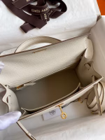 Hermes Kelly Sellier 25 Handmade Bag In Craie Epsom Calfskin - Image 3