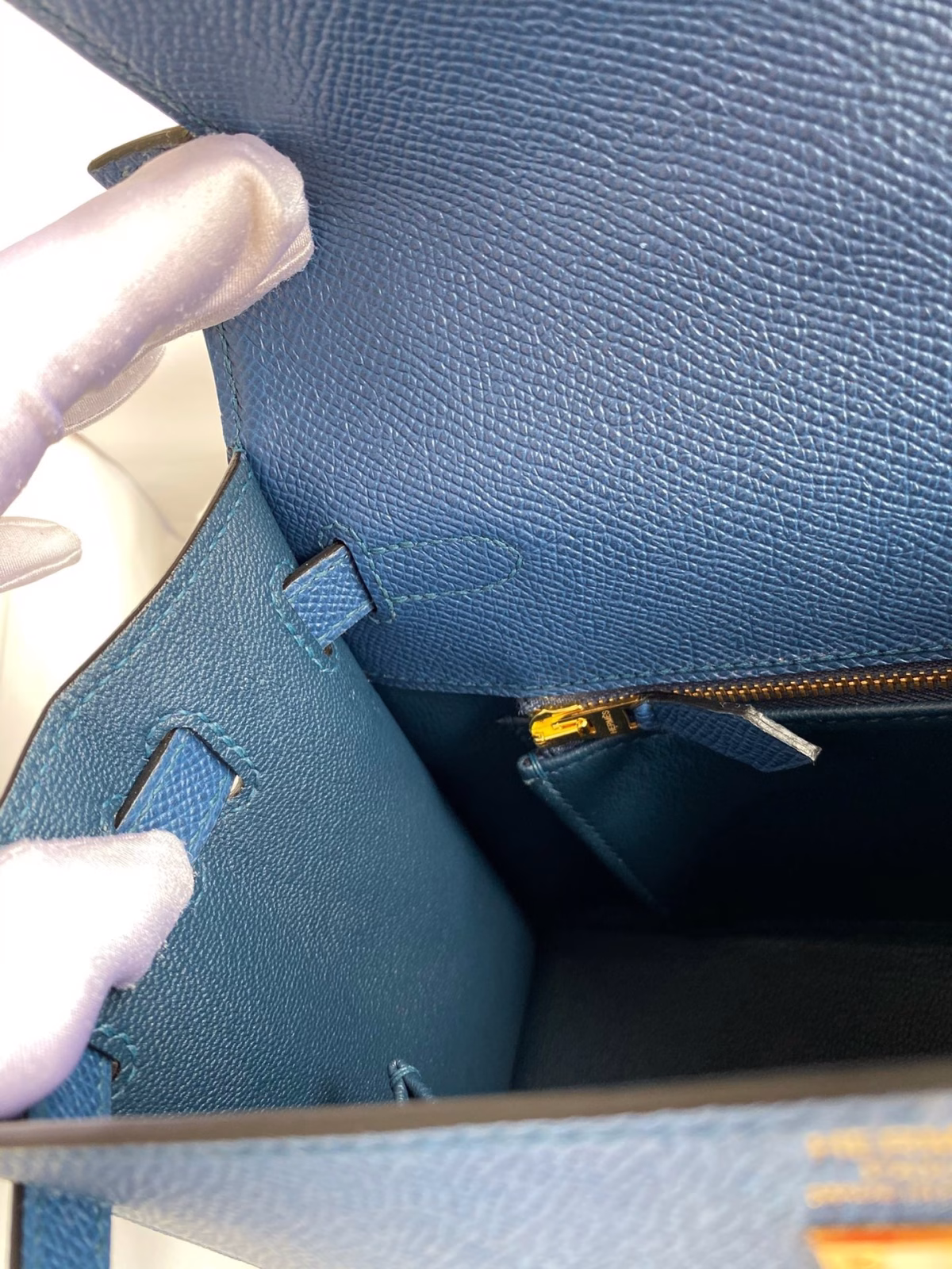 Hermes Kelly Sellier 25 Handmade Bag In Deep Blue Epsom Calfskin - Image 4