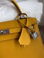 Hermes Kelly Sellier 25 Handmade Bag In Jaune Ambre Epsom Calfskin - Image 8