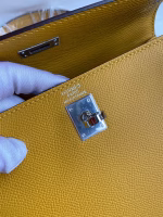 Hermes Kelly Sellier 25 Handmade Bag In Jaune Ambre Epsom Calfskin - Image 6