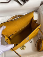 Hermes Kelly Sellier 25 Handmade Bag In Jaune Ambre Epsom Calfskin - Image 2