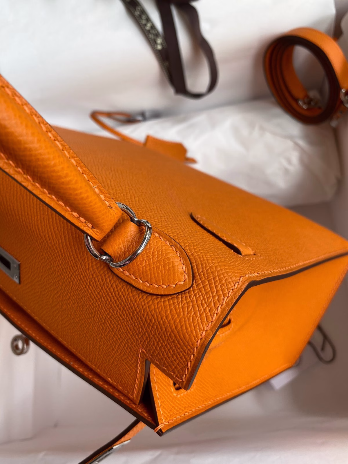 Hermes Kelly Sellier 25 Handmade Bag In Orange Epsom Calfskin - Image 5