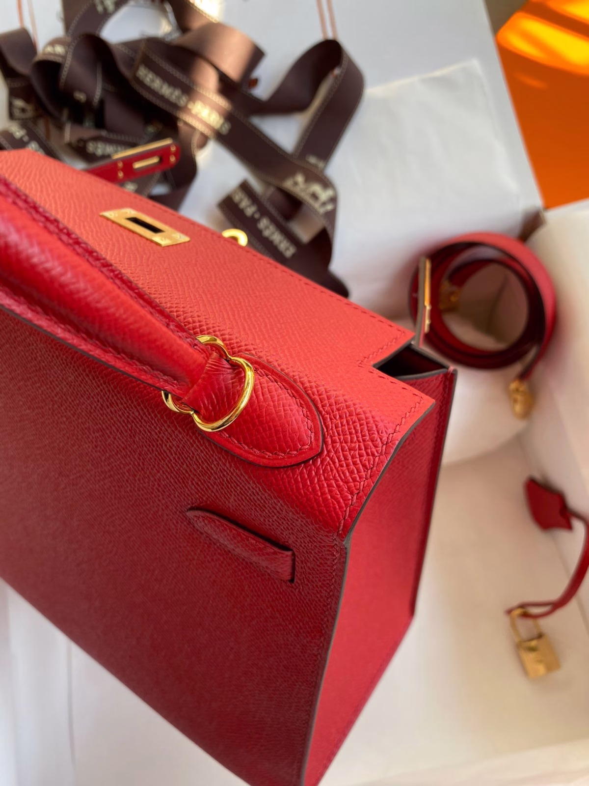 Hermes Kelly Sellier 25 Handmade Bag In Red Epsom Calfskin - Image 2