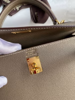 Hermes Kelly Sellier 25 Handmade Bag In Taupe Epsom Calfskin - Image 5