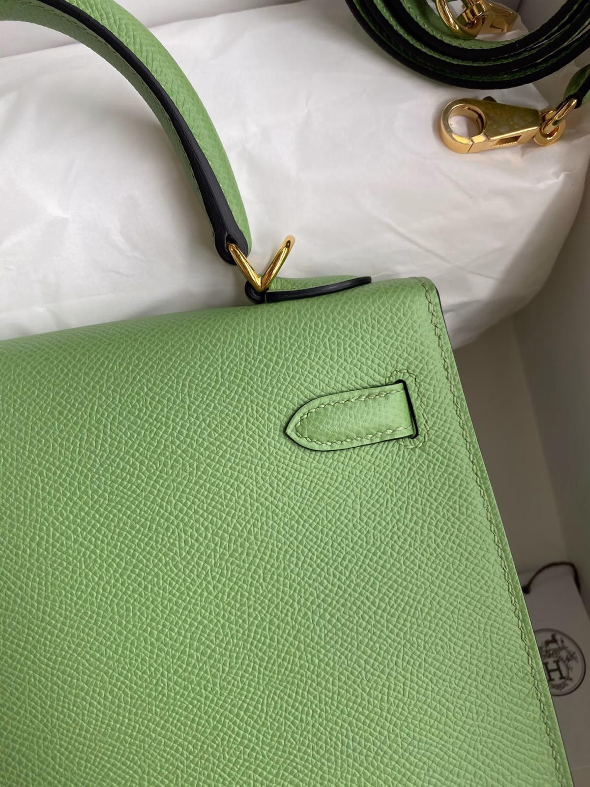 Hermes Kelly Sellier 25 Handmade Bag In Vert Criquet Epsom Calfskin - Image 9