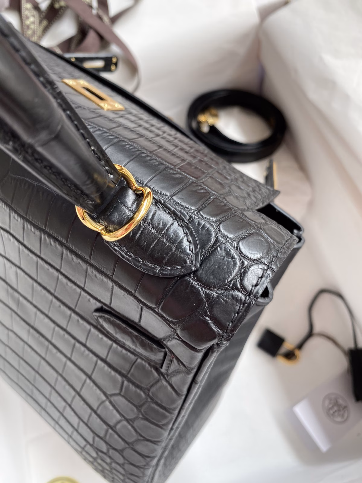 Hermes Kelly Sellier 25 Handmade Bag In Black Crocodile Niloticus Matte Skin - Image 6