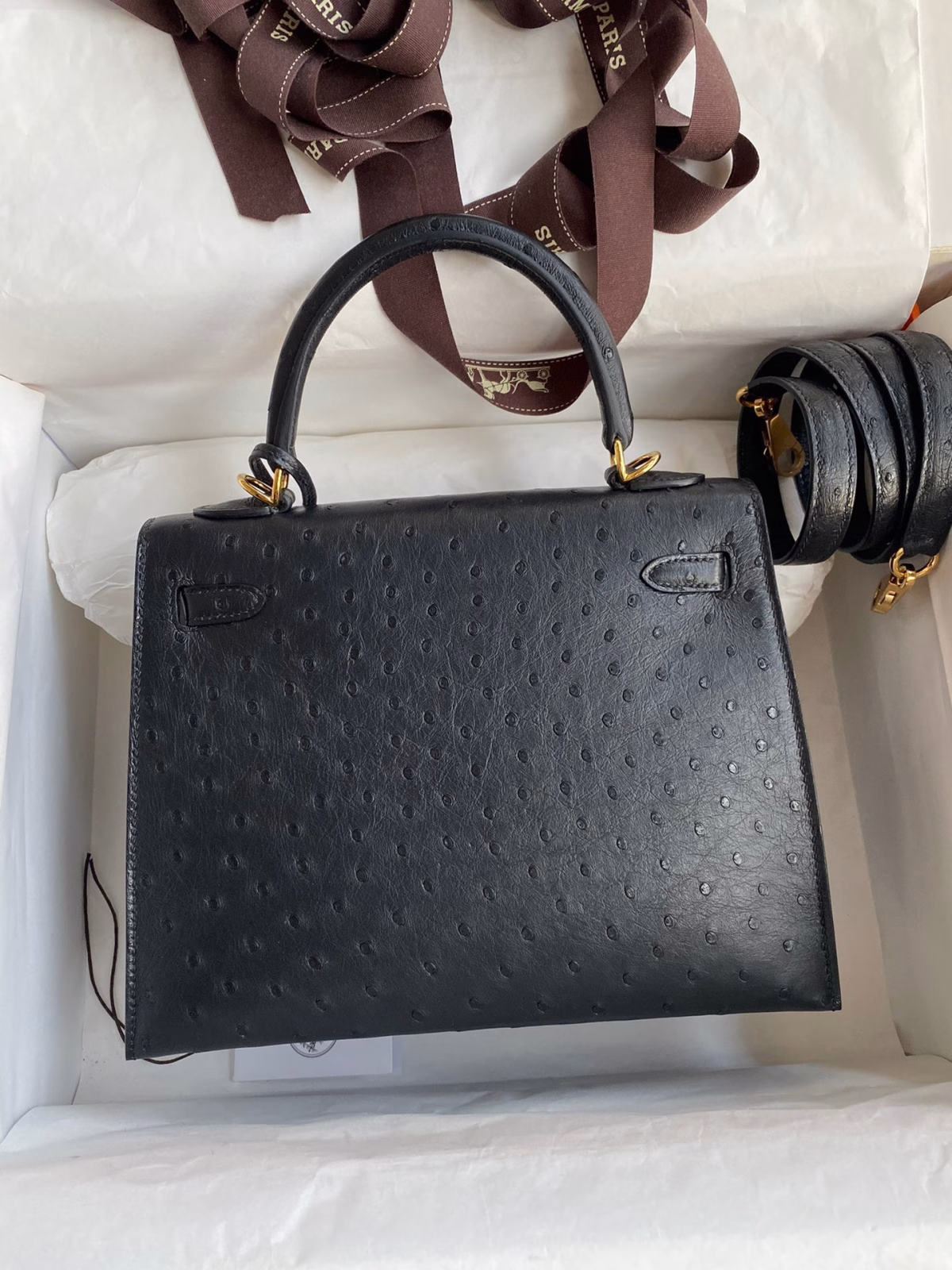 Hermes Kelly Sellier 25 Handmade Bag In Black Ostrich Leather - Image 7