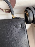 Hermes Kelly Sellier 25 Handmade Bag In Black Ostrich Leather - Image 2