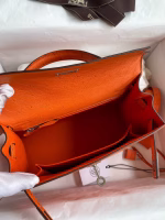 Hermes Kelly Sellier 25 Handmade Bag In Orange Ostrich Leather - Image 9