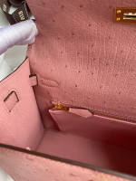 Hermes Kelly Sellier 25 Handmade Bag In Terre Cuite Ostrich Leather - Image 2