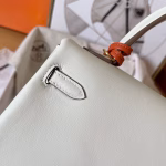 Hermes Kelly Retourne 25 Handmade Bag In Craie Swift Calfskin - Image 2