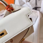 Hermes Kelly Retourne 25 Handmade Bag In Craie Swift Calfskin - Image 3
