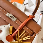 Hermes Kelly Retourne 25 Handmade Bag In Gold Swift Calfskin - Image 5