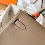 Hermes Kelly Retourne 25 Handmade Bag In Grey Swift Calfskin - Image 2