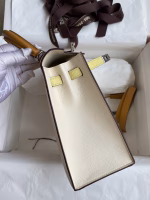 Hermes Kelly Sellier 25 Tricolor Bag in Craie/Sesame/Yellow Epsom Calfskin - Image 2
