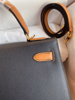 Hermes Kelly Sellier 28 Bicolor Bag in Black and Gold Epsom Calfskin - Image 8