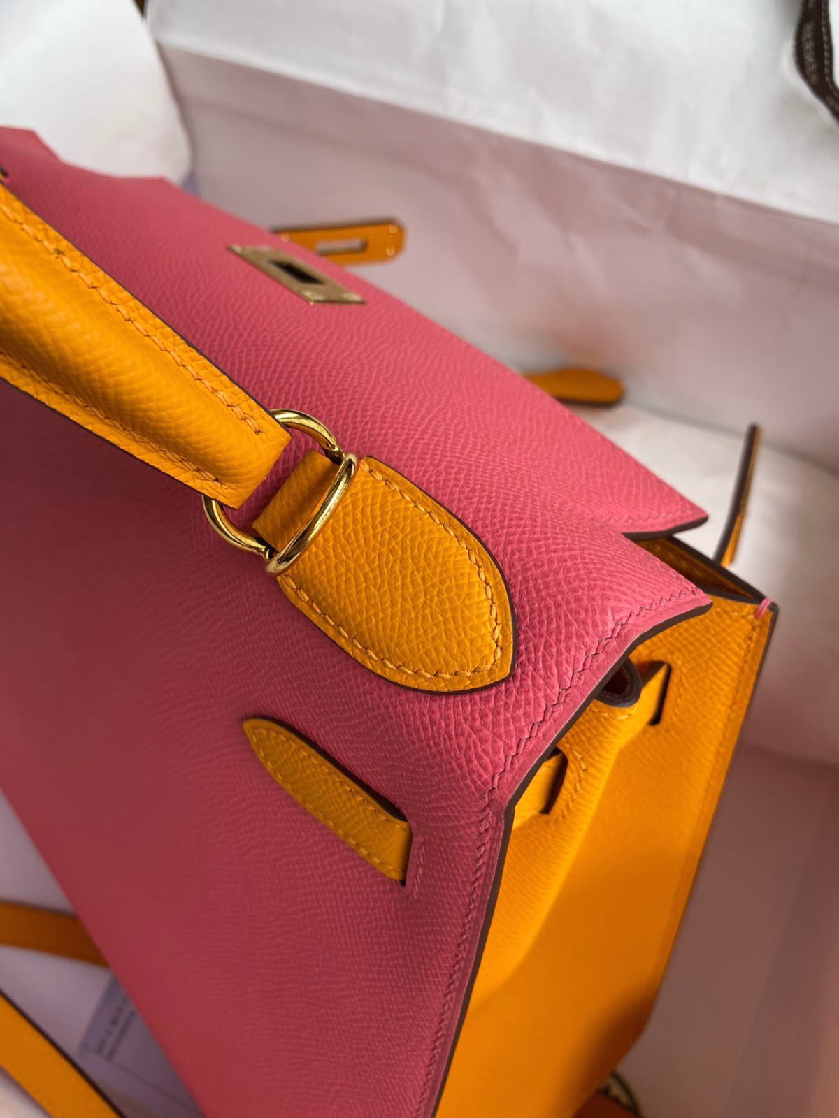 Hermes Kelly Sellier 28 Bicolor Bag in Rose Lipstick and Yellow Epsom Calfskin - Image 2
