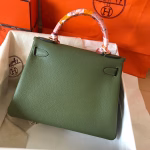 Hermes Kelly Retourne 28 Handmade Bag In Canopee Clemence Leather - Image 6