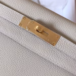 Hermes Kelly Retourne 28 Handmade Bag In Craie Clemence Leather - Image 6
