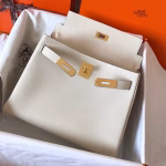 Hermes Kelly Retourne 28 Handmade Bag In Craie Clemence Leather - Image 4