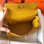 Hermes Kelly Retourne 28 Handmade Bag In Jaune Ambre Clemence Leather - Image 3