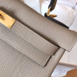 Hermes Kelly Retourne 28 Handmade Bag In Tourterelle Clemence Leather - Image 6