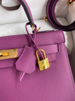 Hermes Kelly Sellier 28 Handmade Bag In Anemone Epsom Calfskin - Image 9