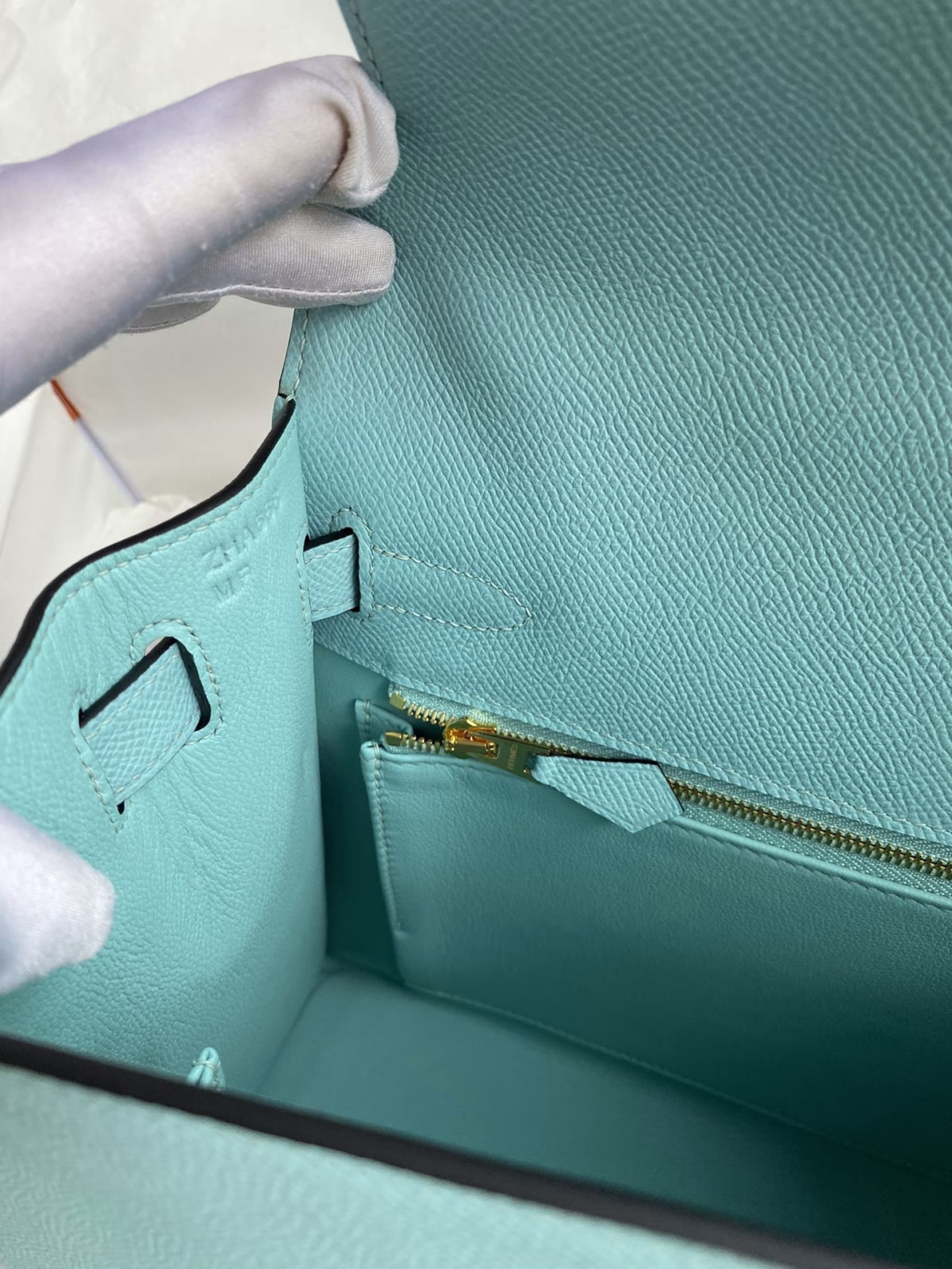 Hermes Kelly Sellier 28 Handmade Bag In Blue Atoll Epsom Calfskin - Image 8