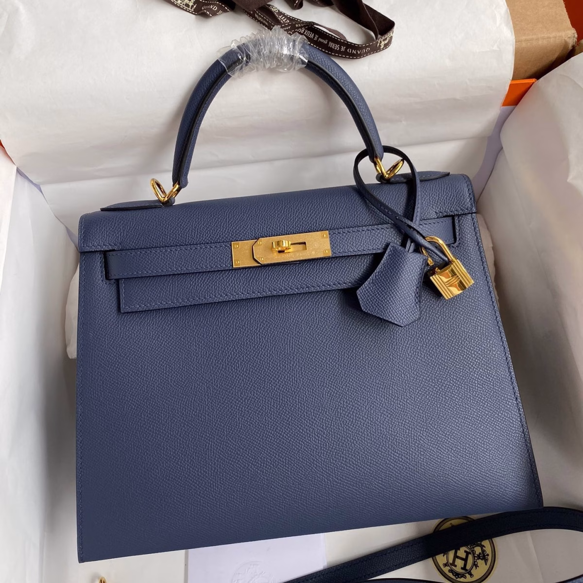 Hermes Kelly Sellier 28 Handmade Bag In Blue Saphir Epsom Calfskin - Image 1