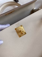 Hermes Kelly Sellier 28 Handmade Bag In Craie Epsom Calfskin - Image 5