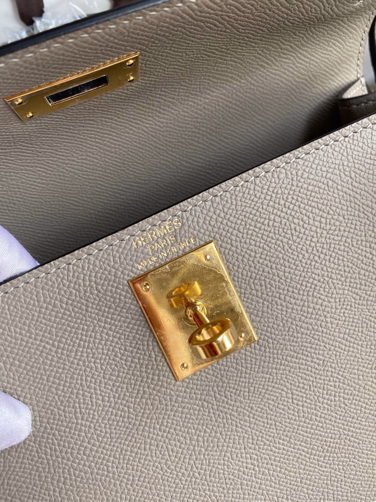 Hermes Kelly Sellier 28 Handmade Bag In Gris Asphalt Epsom Calfskin - Image 3