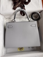 Hermes Kelly Sellier 28 Handmade Bag In Gris Mouette Epsom Calfskin - Image 6