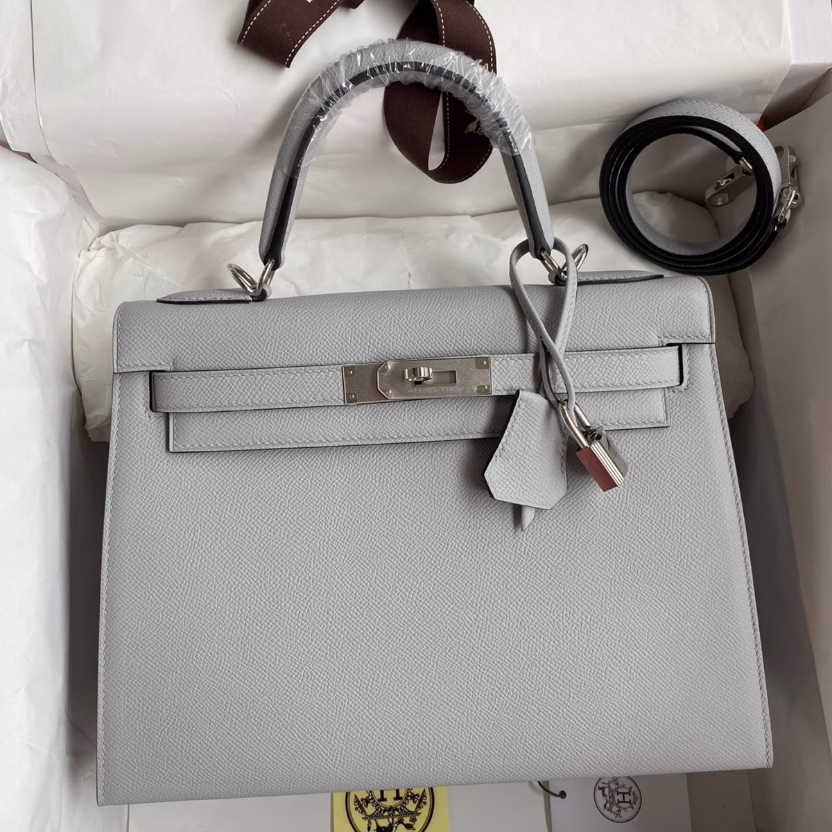 Hermes Kelly Sellier 28 Handmade Bag In Gris Mouette Epsom Calfskin - Image 1