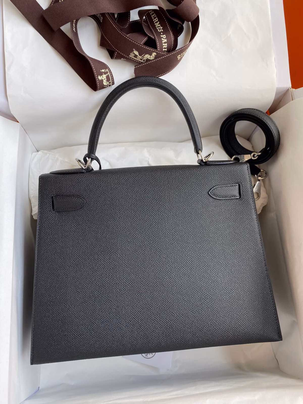 Hermes Kelly Sellier 28 Handmade Bag In Black Epsom Calfskin - Image 6