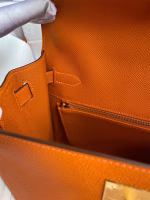 Hermes Kelly Sellier 28 Handmade Bag In Orange Epsom Calfskin - Image 9