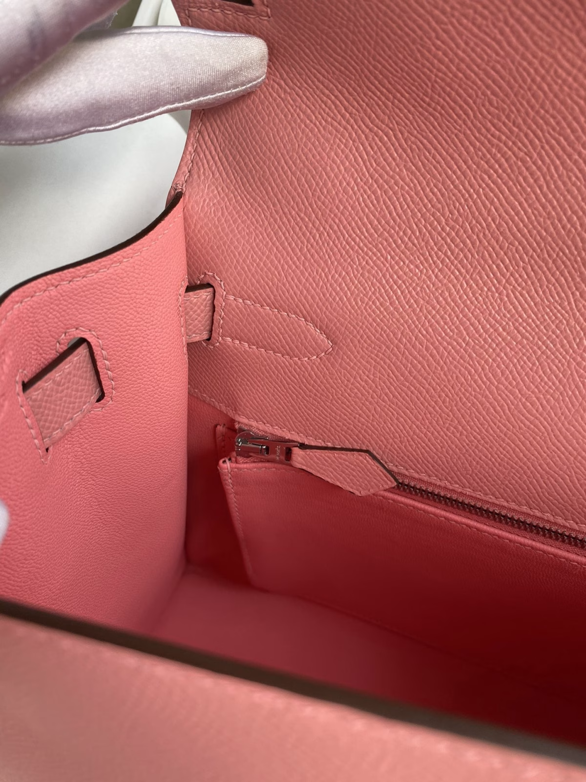 Hermes Kelly Sellier 28 Handmade Bag In Rose Confetti Epsom Calfskin - Image 5