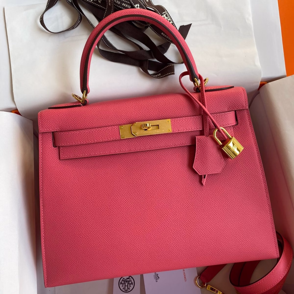 Hermes Kelly Sellier 28 Handmade Bag In Rose Lipstick Epsom Calfskin - Image 1