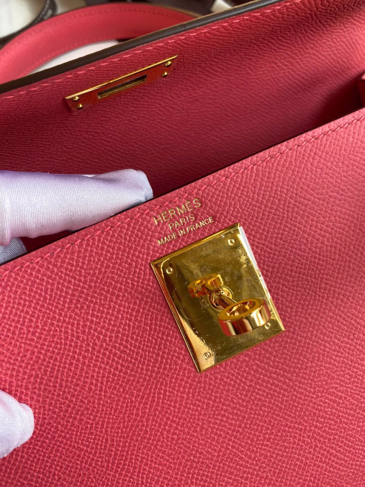 Hermes Kelly Sellier 28 Handmade Bag In Rose Lipstick Epsom Calfskin - Image 3