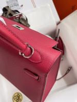 Hermes Kelly Sellier 28 Handmade Bag In Ruby Epsom Calfskin - Image 3