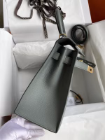 Hermes Kelly Sellier 28 Handmade Bag In Vert Amande Epsom Calfskin - Image 7
