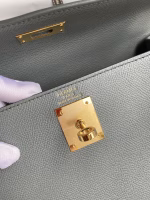 Hermes Kelly Sellier 28 Handmade Bag In Vert Amande Epsom Calfskin - Image 9