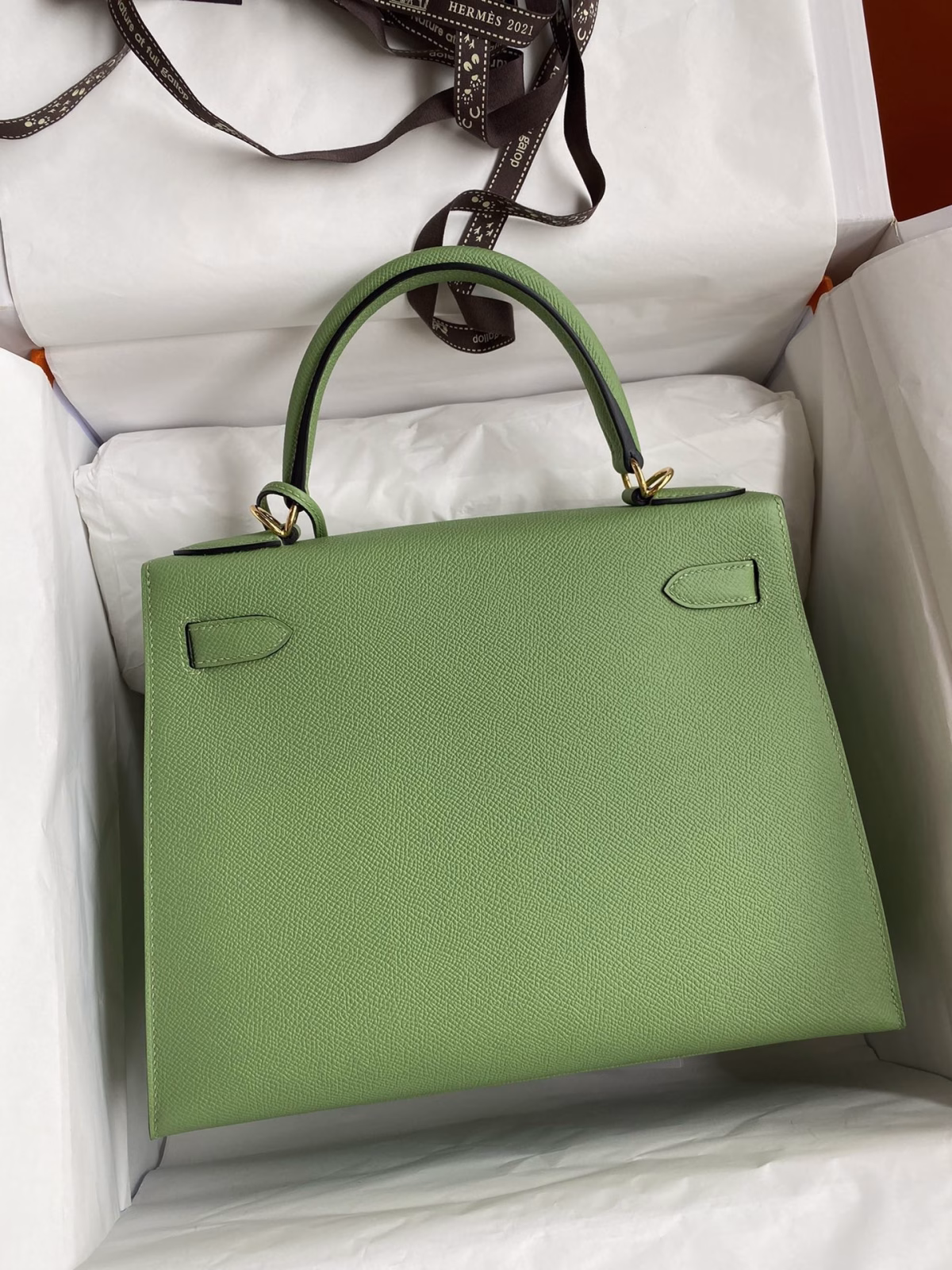 Hermes Kelly Sellier 28 Handmade Bag In Vert Criquet Epsom Calfskin - Image 6