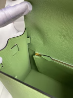 Hermes Kelly Sellier 28 Handmade Bag In Vert Criquet Epsom Calfskin - Image 5