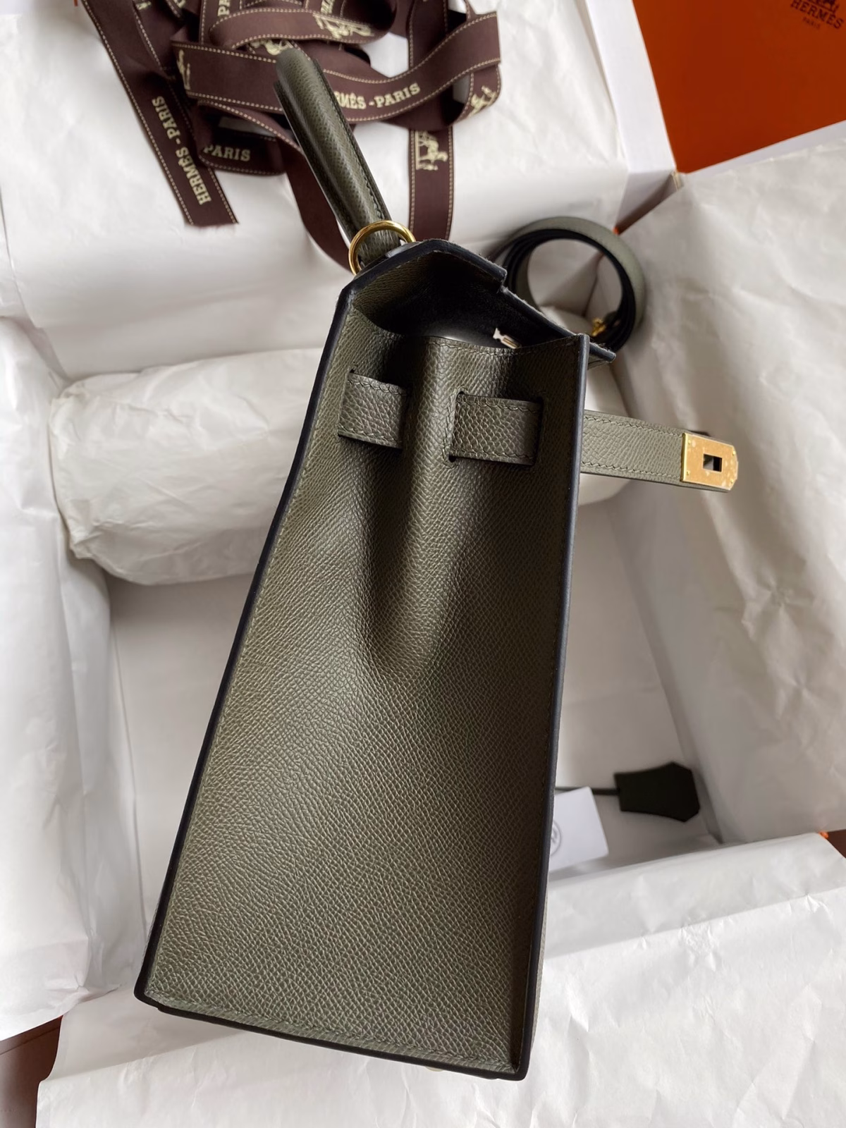 Hermes Kelly Sellier 28 Handmade Bag In Vert De Gris Epsom Calfskin - Image 9