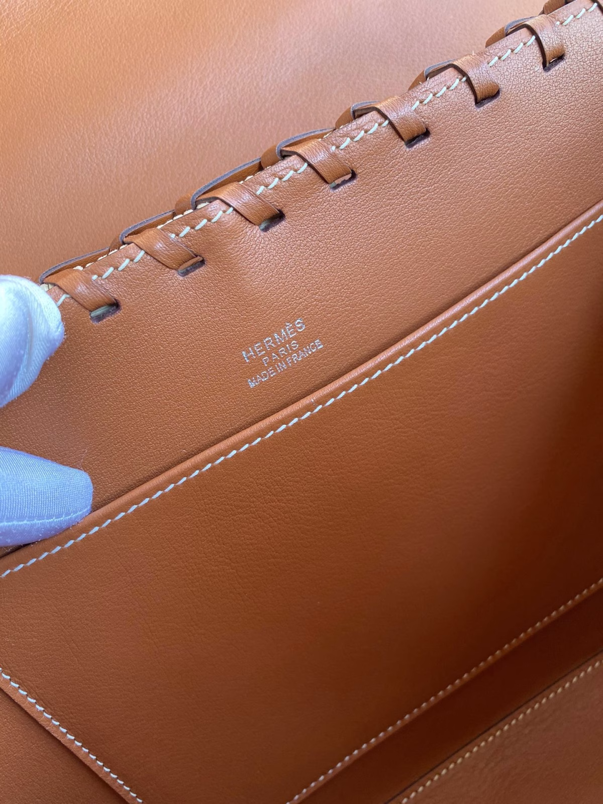 Hermes Picnic Kelly 28cm Bag in Wicker with Barenia Leather - Image 4