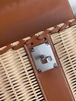 Hermes Picnic Kelly 28cm Bag in Wicker with Barenia Leather - Image 5