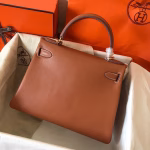 Hermes Kelly Retourne 28 Handmade Bag In Gold Swift Calfskin - Image 6