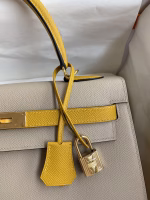 Hermes Kelly Sellier 32 Bicolor Bag in Trench and Yellow Epsom Calfskin - Image 7