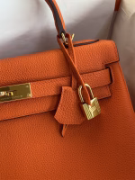 Hermes Kelly Retourne 32 Handmade Bag In Orange Clemence Leather - Image 7